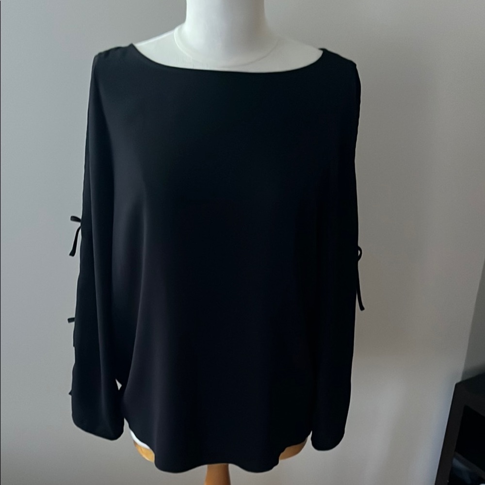 Wilfred Black Tie Front Long Sleeve Blouse
